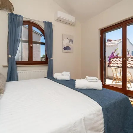 Ferienhaus Lostura Kožino