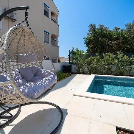 Lostura Casa vacanze Kožino